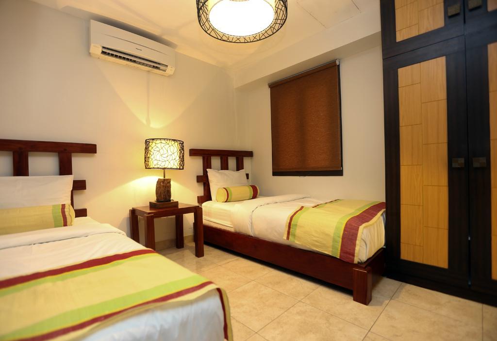 Bearland Paradise Resort Tigbauan Ngoại thất bức ảnh