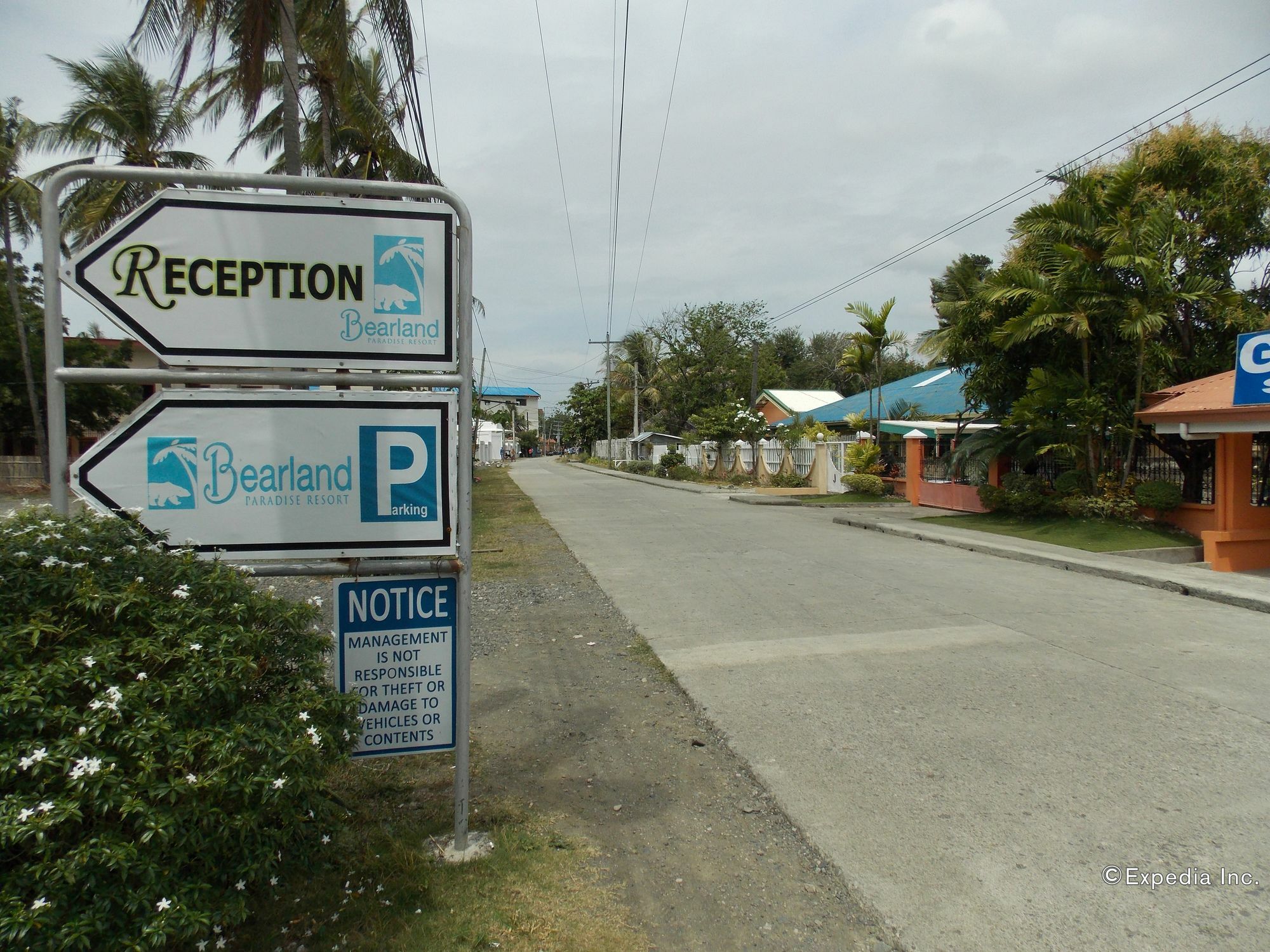 Bearland Paradise Resort Tigbauan Ngoại thất bức ảnh